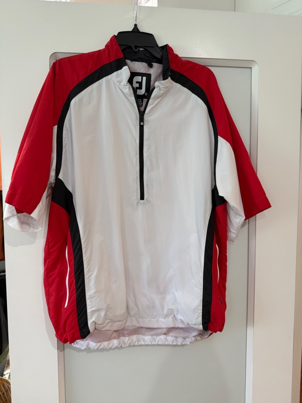 FootJoy Red, White & Black Nylon Short-Sleeve Golf Pullover
